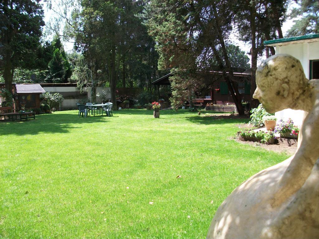 Helpende Hand Villa Oelegem Exterior foto